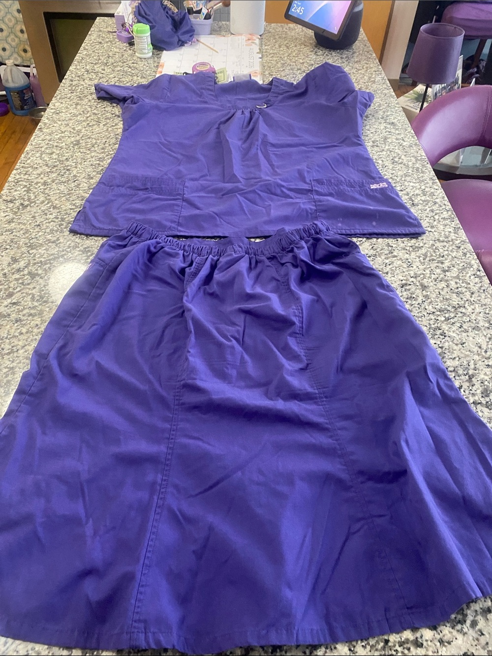 Purple Two-Piece Women's Scrub Set - Unbranded